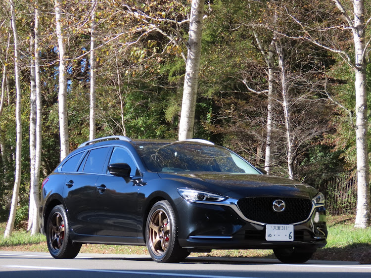 MAZDA6の富士山コラボ・アドバンホイールTC-4に関するカスタム事例の投稿画像1枚目