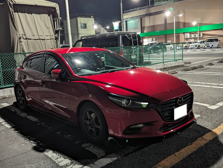 アクセラスポーツのいつもイイね＆コメントありがとうございます😆・マツダのある暮らし・夜ドラは体力回復・うるう年に関するカスタム事例の投稿画像1枚目