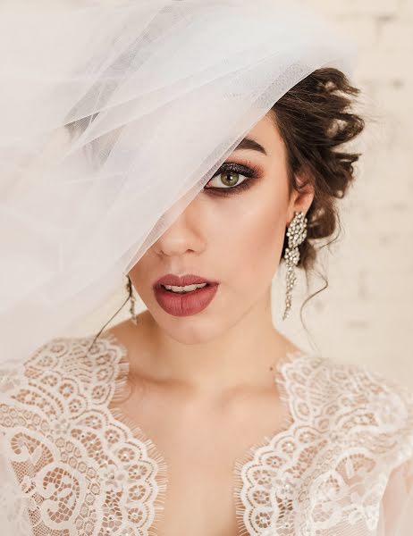 Wedding photographer Larisa Bukina (fotolarafoto). Photo of 15 April 2019