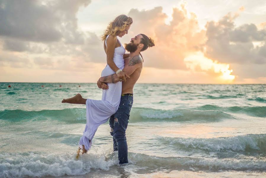 Fotografo di matrimoni Magda Riccardi (riccardi). Foto del 13 aprile 2018