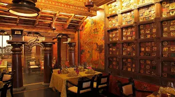 best_fine_dining_restaurants_delhi_the_spice_route_image