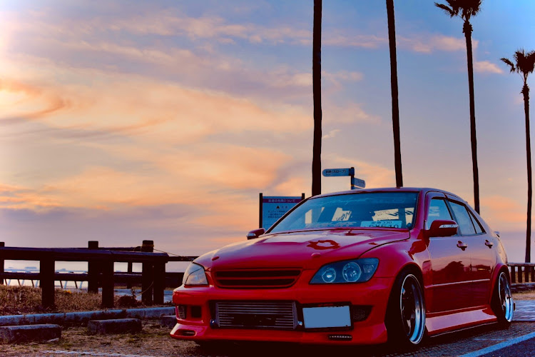 アルテッツァのカメ活・#アルテッツァ・一眼レフ・大阪オートメッセ2020・夕暮れに関するカスタム事例の投稿画像1枚目