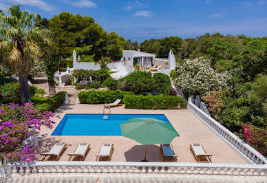 Farmhouse with garden and pool 3