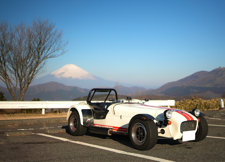 スーパーライトの箱根大観山・伊豆スカイライン・ケータハムに関するカスタム事例の投稿画像1枚目