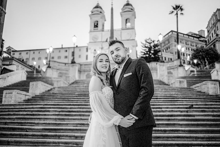 Fotografo di matrimoni Tomasz Zukowski (hellofotografia). Foto del 18 ottobre 2023