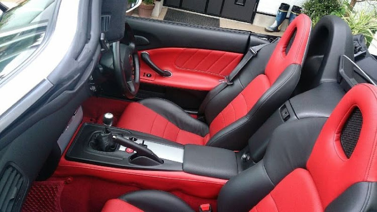 WRX STIのS2000・前車に関するカスタム事例の投稿画像6枚目