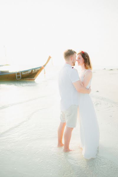 Fotógrafo de casamento Olga Safonova (olgasafonova). Foto de 5 de junho 2017