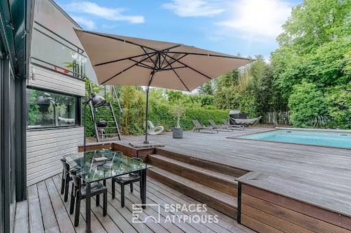 House with pool and terrace 2