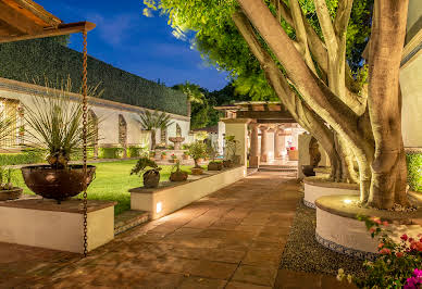 Maison avec piscine et terrasse 18