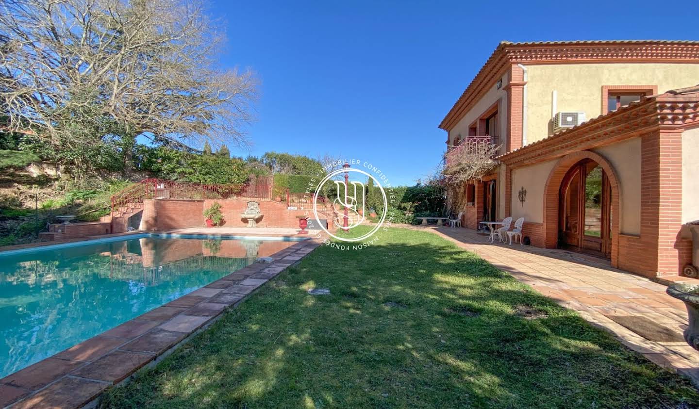 Villa with pool Toulouse