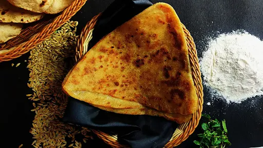 Tawa Triangular Paratha (Whole Wheat)