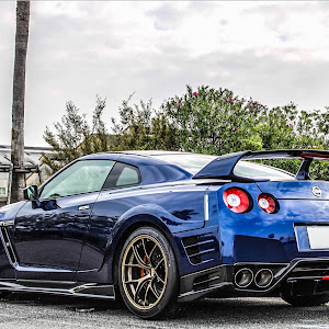 NISSAN GT-R R35