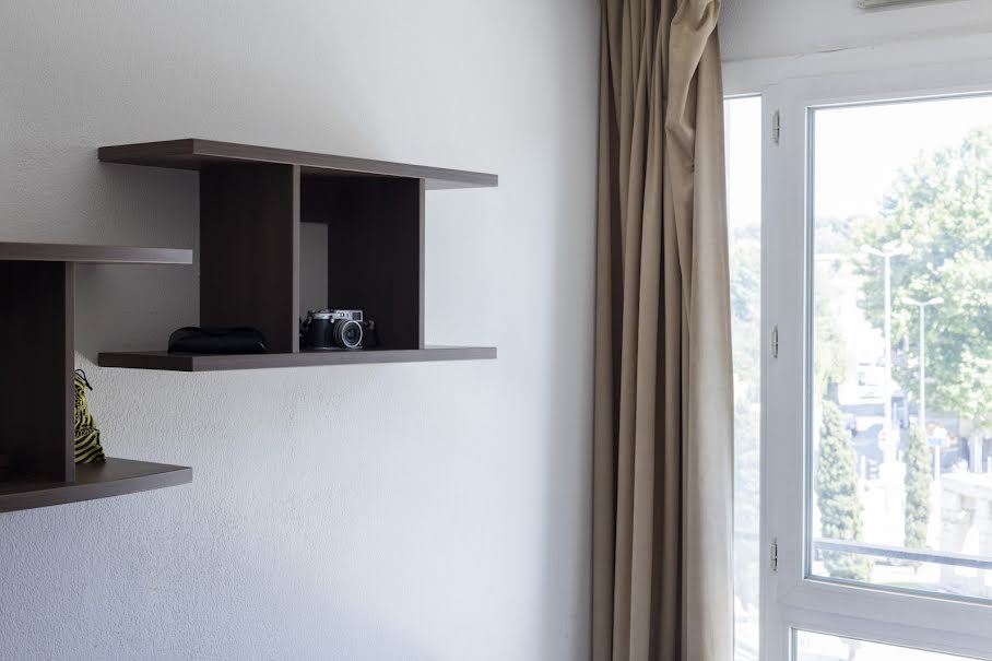 Location meublée appartement 1 pièce 25 m² à Toulon (83000), 525 €