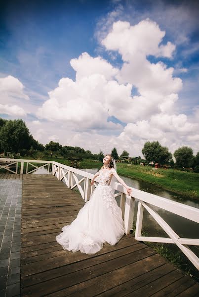 Fotografo di matrimoni Darya Moschik (daryam). Foto del 13 settembre 2018