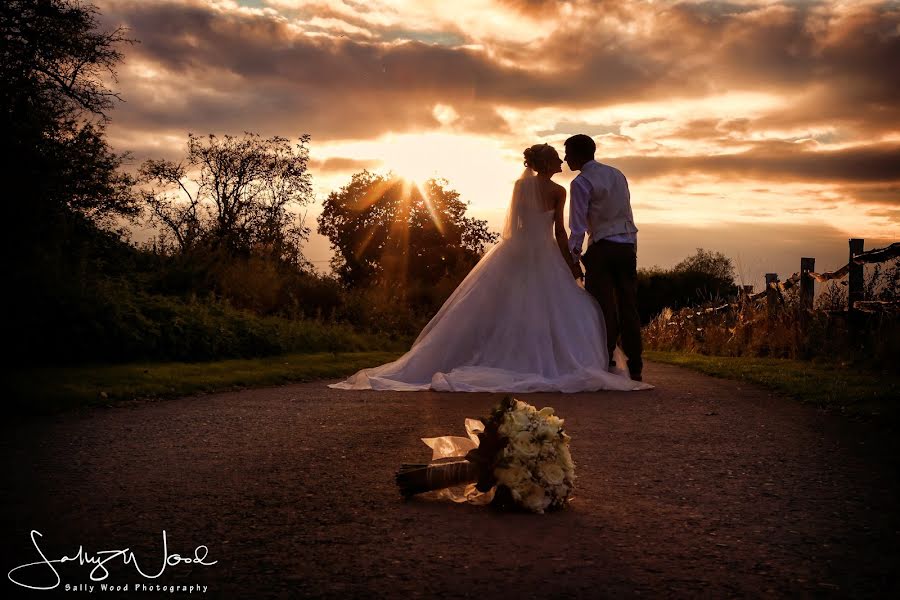 Wedding photographer Sally Wood (sallywoodphoto). Photo of 1 July 2019