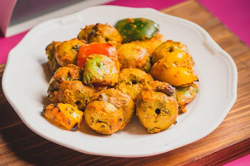 Achari Mushroom Shashlik (6pcs)