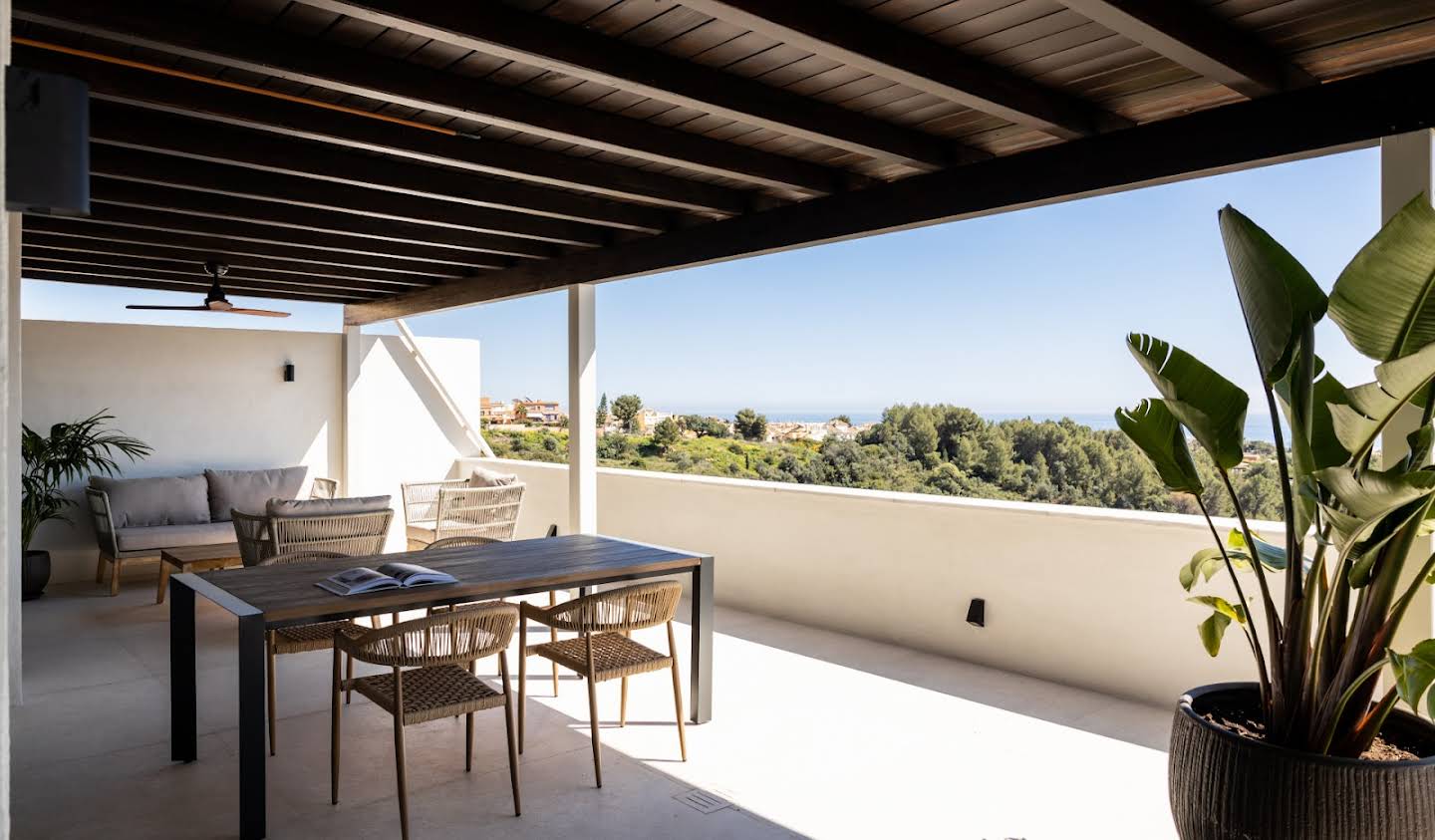 Apartment with terrace Marbella