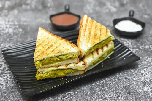 Gharwala Aloo Sandwich