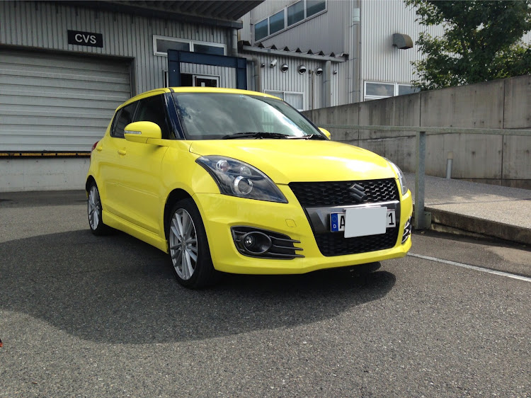 スイフトスポーツの納車から現在までの愛車・ぴょん吉号に関するカスタム事例の投稿画像1枚目
