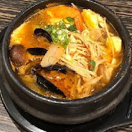 玉豆腐韓式料理(家樂福愛河店)