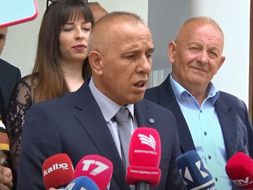 Novoizabrani predsednici opština Zvečana i Zubinog Potoka položili zakletve