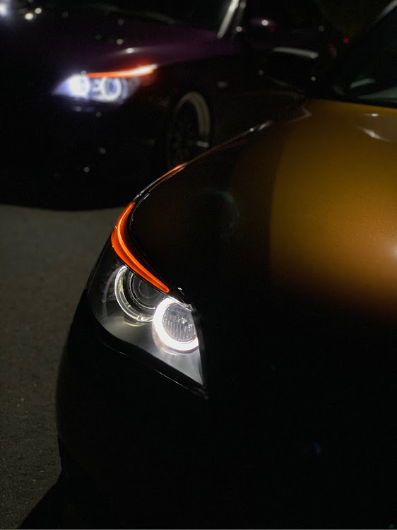 5シリーズ セダンのE60・梅雨・オフ会・コラボに関するカスタム事例の投稿画像3枚目