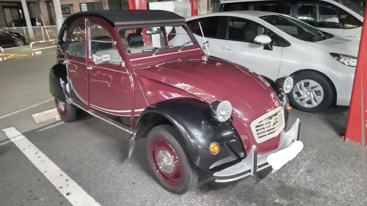 レヴォーグのシトロエン2CV・寝落ちで投稿できず・寒暖差にお気をつけ下さいに関するカスタム事例の投稿画像1枚目