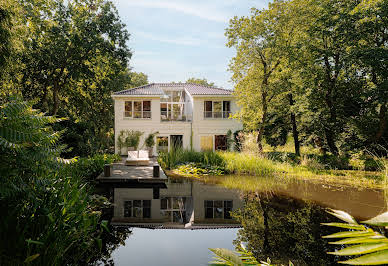 Villa avec jardin et terrasse 17