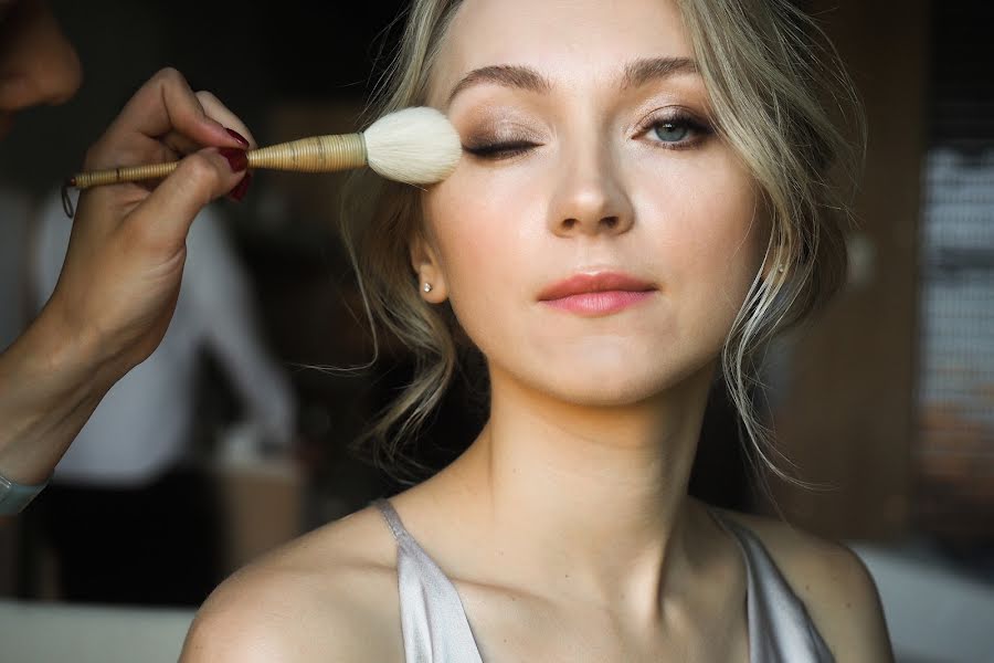 Fotógrafo de casamento Zhenya Med (jennymyed). Foto de 30 de julho 2017