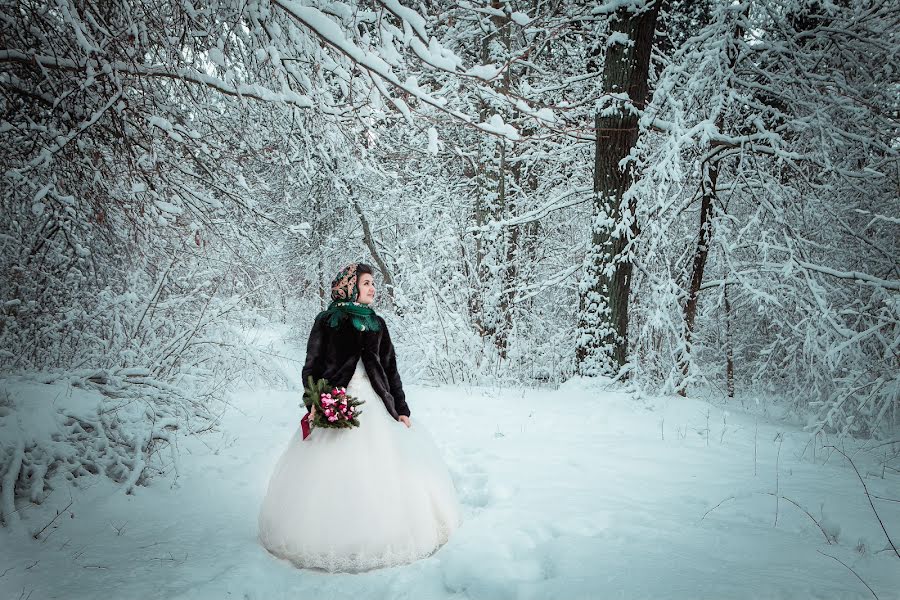 Свадебный фотограф Валентина Батурина (valentinalucky). Фотография от 8 марта 2018