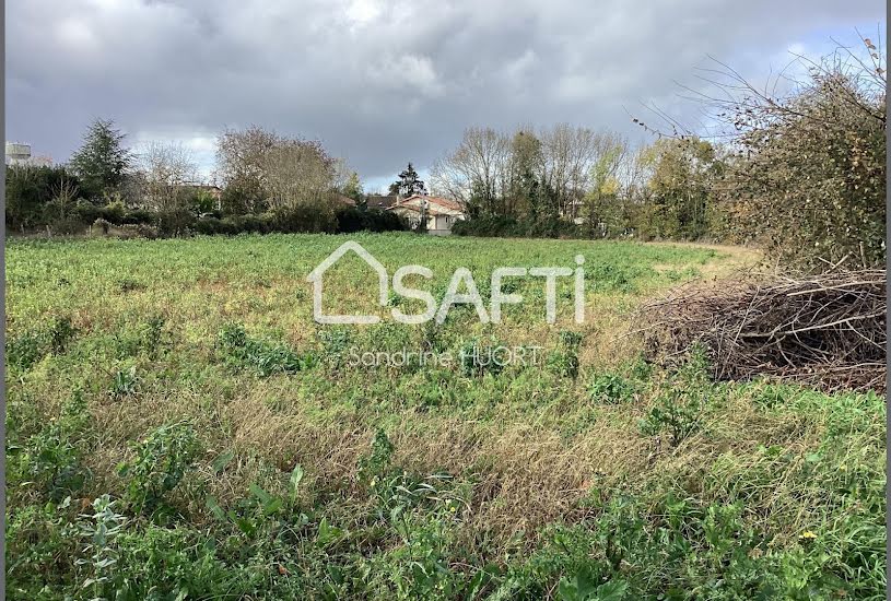  Vente Terrain à bâtir - 2 800m² à Beauvoir-sur-Niort (79360) 