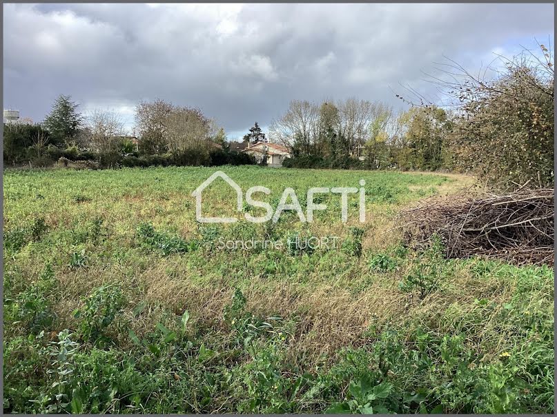 Vente terrain  2800 m² à Beauvoir-sur-Niort (79360), 55 000 €