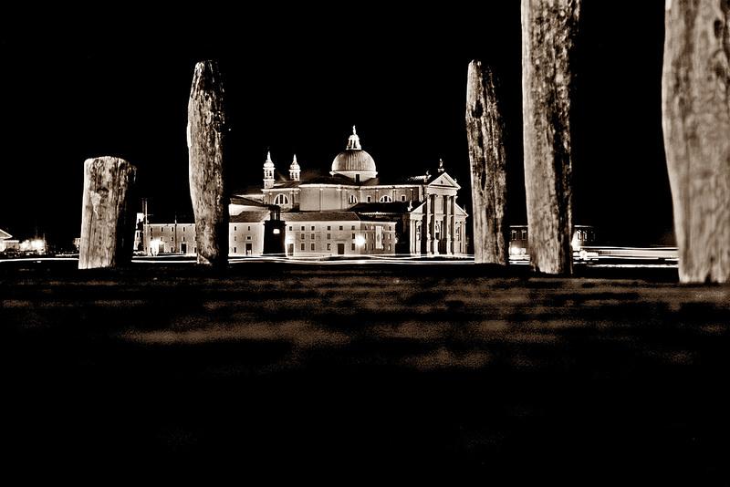 DARK VENICE di SIGNOS