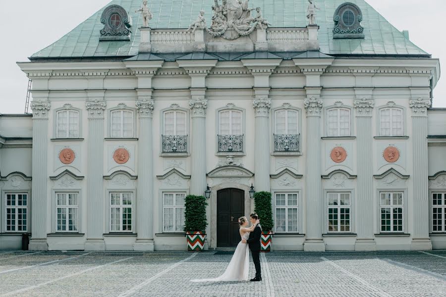 Fotograf ślubny Arti Verbowski (verbo). Zdjęcie z 30 maja 2019