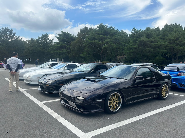 RX-7のFD3S・RX-8・瀬の本レストハウス・九州ロータリーミーティング・イイねやコメントありがとうございます🙇‍♂️に関するカスタム事例の投稿画像4枚目