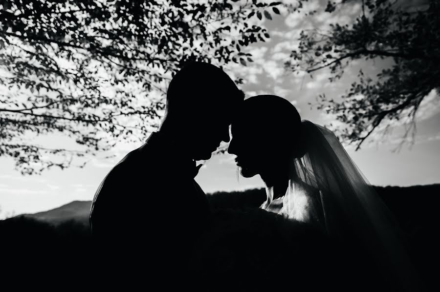 Fotografer pernikahan Ilya Byzov (ilyabyz). Foto tanggal 27 Oktober 2023