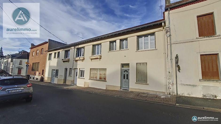 Vente appartement 3 pièces 55 m² à Néris-les-Bains (03310), 50 000 €