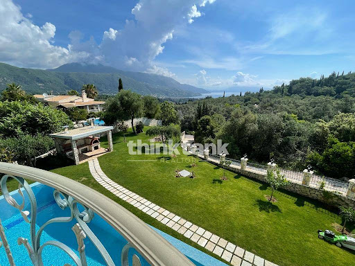 Villa 2