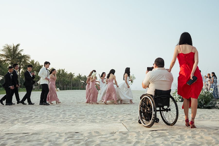 Fotografo di matrimoni Ri Hua (rihua). Foto del 15 aprile