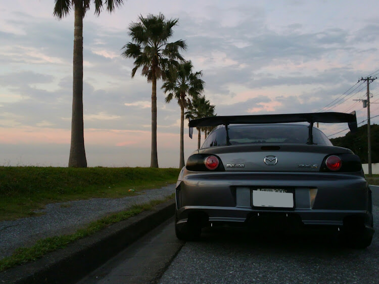 RX-8のレッドメモリー・千葉フォルニア・ドライブ・ロータリー・RX8に関するカスタム事例の投稿画像2枚目
