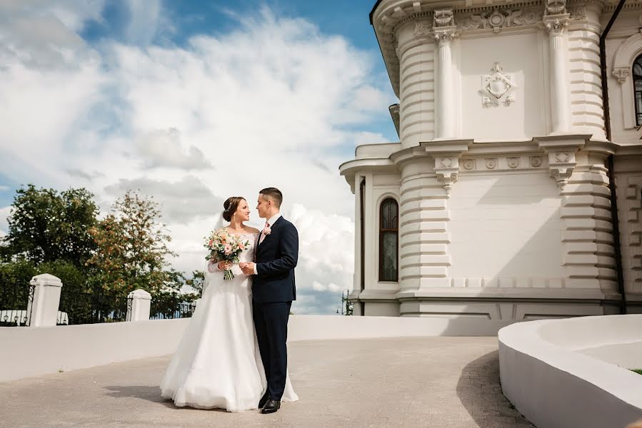 Fotografo di matrimoni Olga Bulgakova (obulgako). Foto del 13 novembre 2019