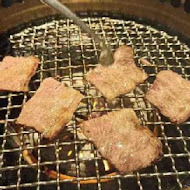 屋馬燒肉料亭(園邸店)