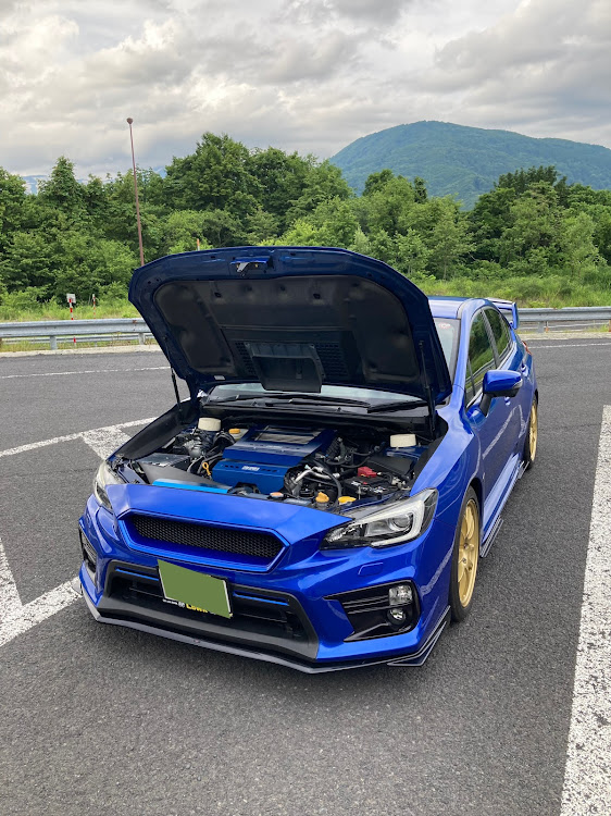 WRX S4のいいね＆フォロー＆コメントありがとうございます・気をつけて運転します・とりあえず一安心・暑いですねに関するカスタム事例の投稿画像2枚目