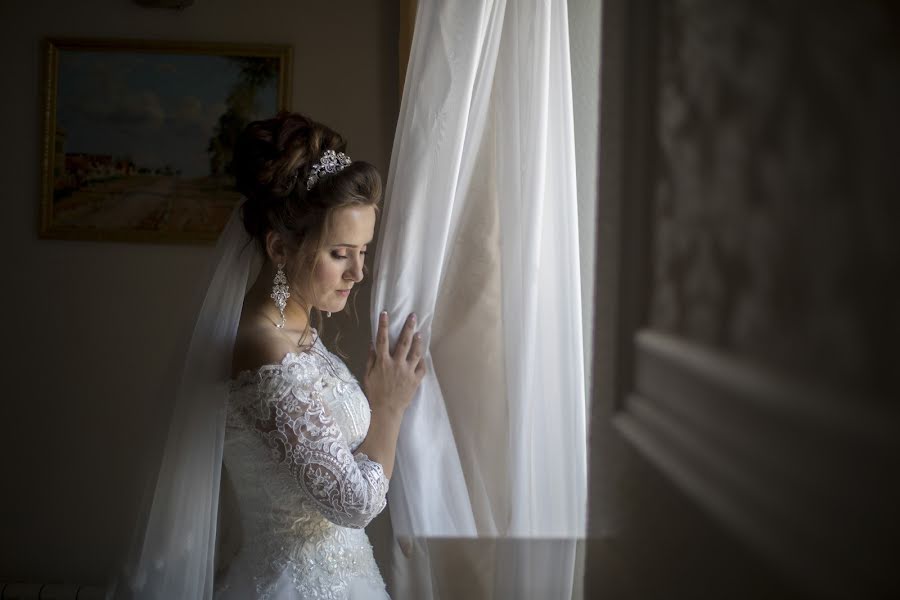 Fotografo di matrimoni Anna Starovoytova (bysinka). Foto del 30 gennaio 2018