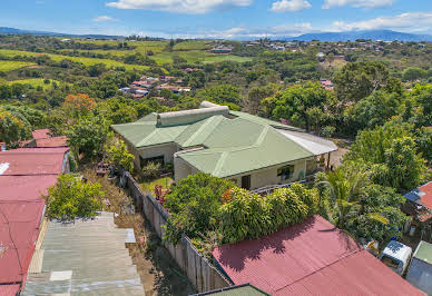 House with garden and terrace 5