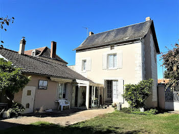 maison à Saint-Genest-d'Ambière (86)