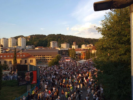 Užička magistrala blokirana pet sati, protest protiče bez incidenata i bez policije
