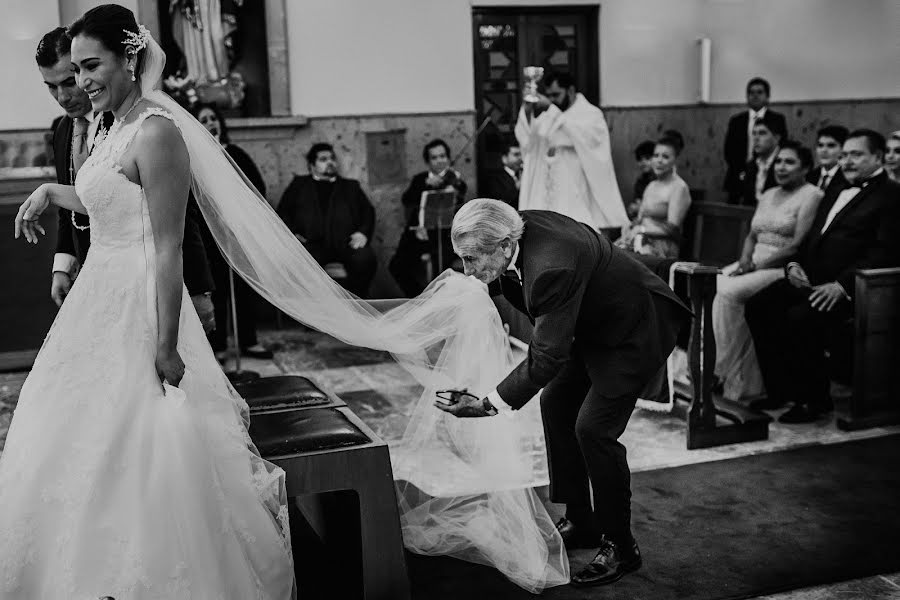 Wedding photographer Estefanía Delgado (estefy2425). Photo of 31 January 2018