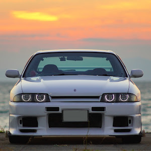 スカイライン R33