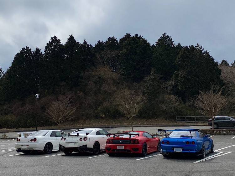 360モデナのGT-R・箱根ターンパイク・十国峠・初コラボ写真撮影に関するカスタム事例の投稿画像3枚目
